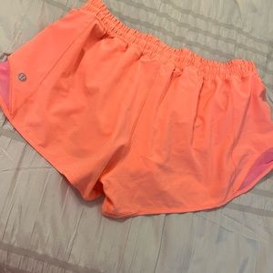 Hottt hot shorts Lululemon!!